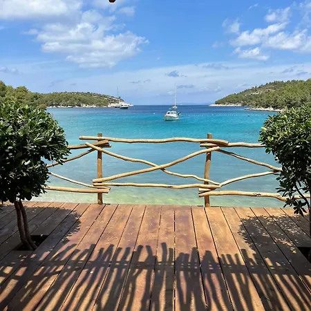 Huerte Willa Hvar Town