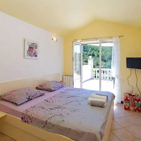 Вилла Huerte Хвар